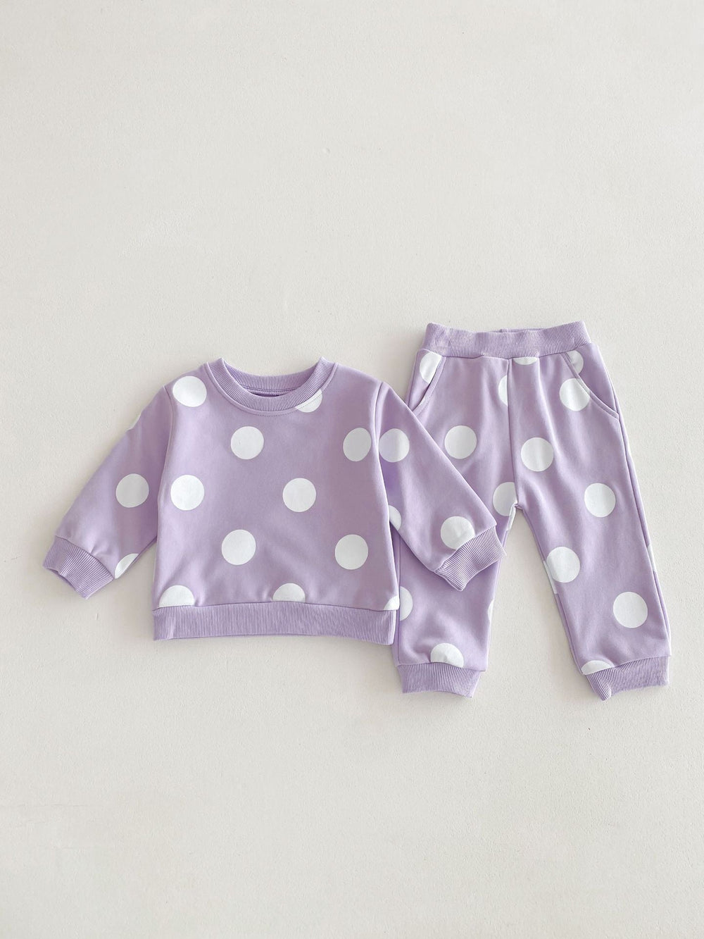 Träningsdräkt med prickar – DottyDays Flickor, Lila/Beige/Grön, Bomull, Storlek 0–4 år More For Mini