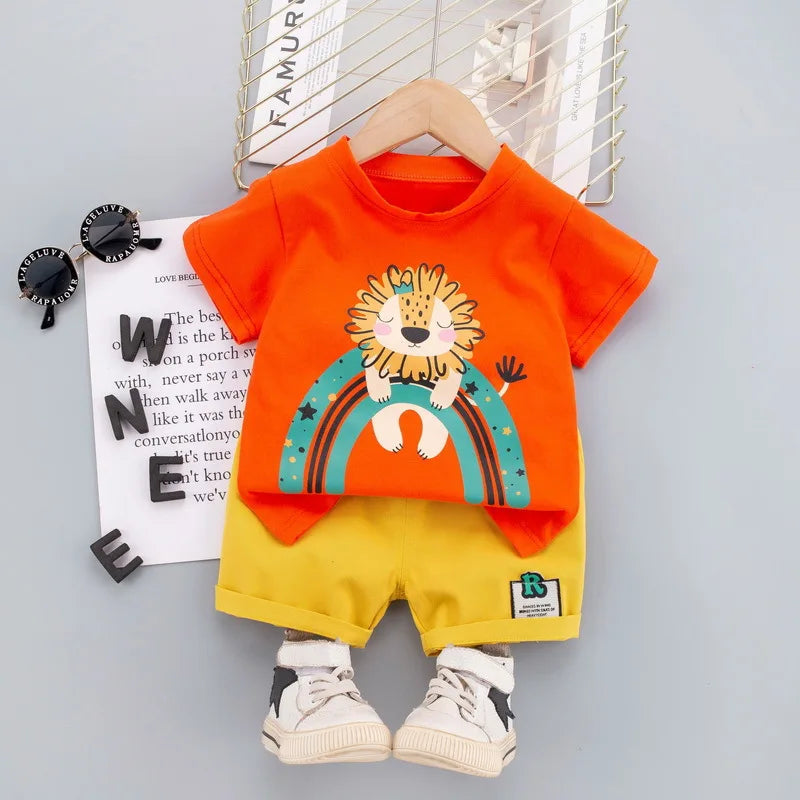 Sommarset för Pojkar 0–5 år – Lejontryckt T-shirt + Shorts i Andningsbart Bomull | WildSteps More For Mini