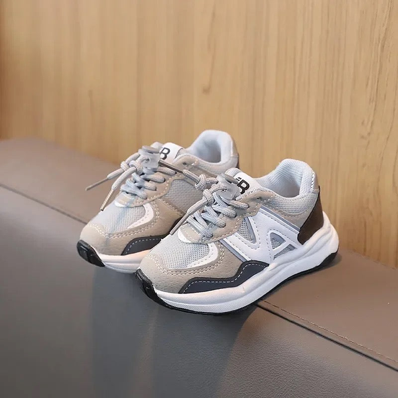 Barnsneakers med Snörning – Storlek 21–28 | Andningsbara & Lättviktiga för Pojkar och Flickor More For Mini
