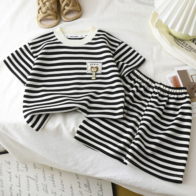 Randig 2-Delars Barnoutfit – Trendigt Set för Pojkar & Flickor More For Mini