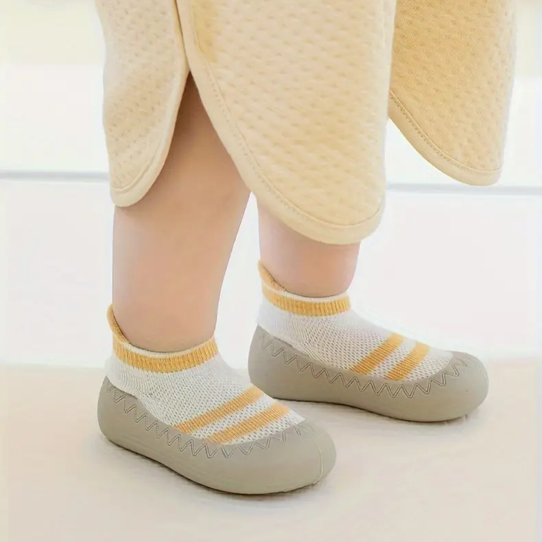 Barefoot Kinderschoenen met Antislipzool – Gezonde en Veilige Eerste Stapjes More For Mini
