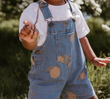 Kinder Tuinbroek met Citroenprint – Zomerse Dungaree Shorts van Katoen (0–7 Jaar) More For Mini