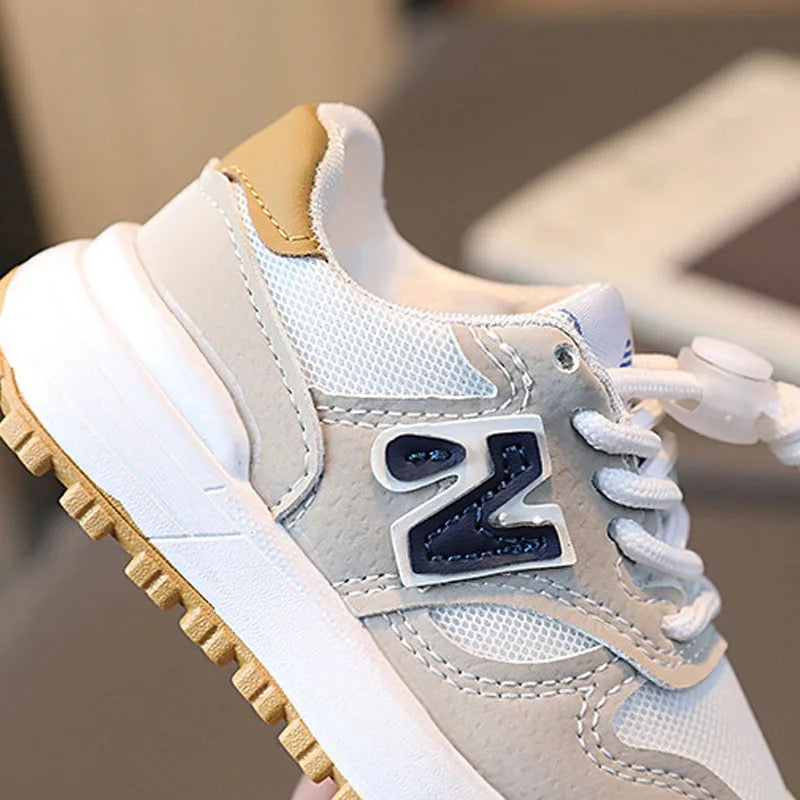 Barnsneakers med Snörning – Storlek 21–28 | Lättviktiga & Andningsbara för Pojkar och Flickor More For Mini