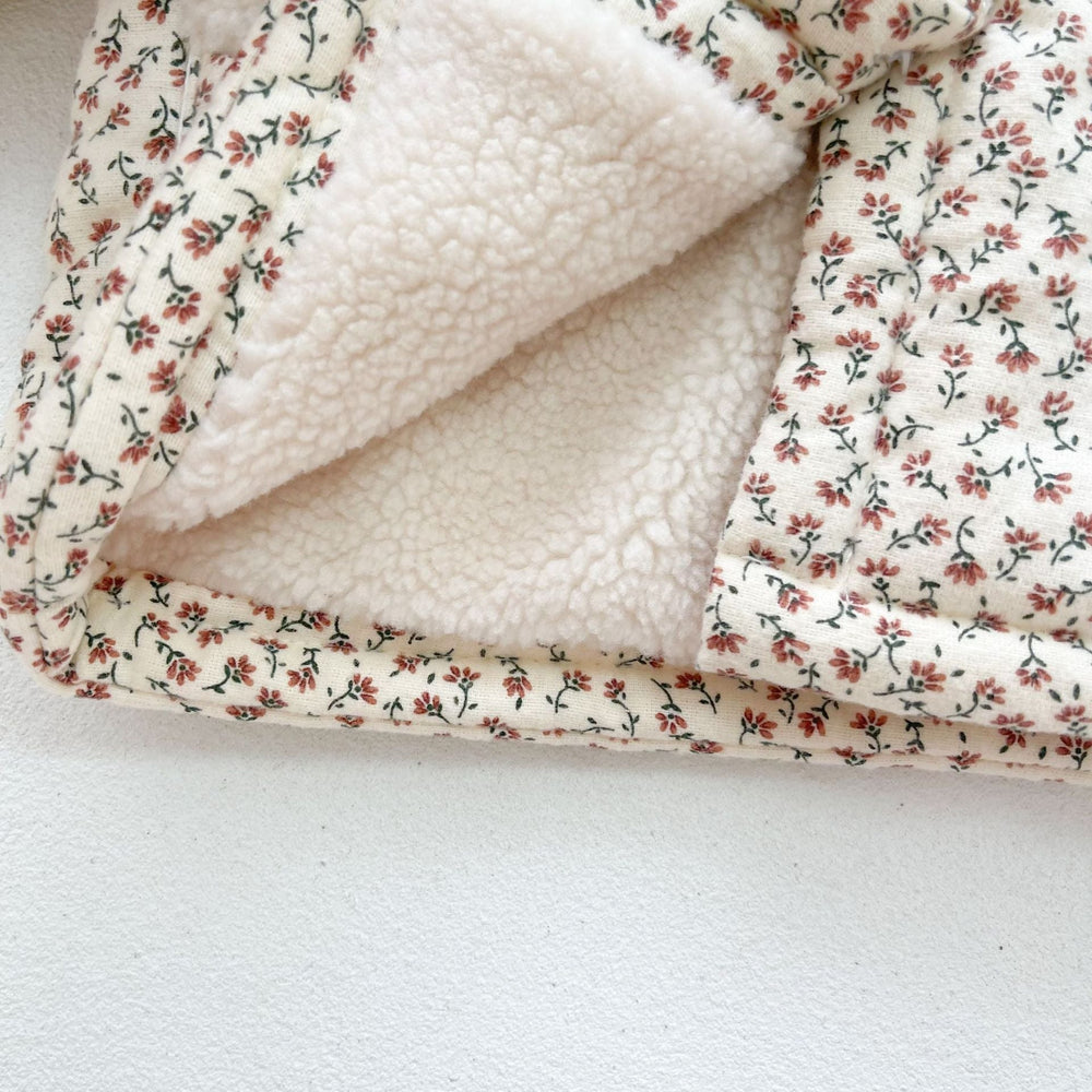 FloralFleece Meisjes Winterjas met Kanten Kraag | Warme Babyjas 6m–3jr | Gebloemde Teddyjas voor Meisjes More For Mini