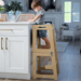 4-in-1 Peuter Leertoren & Tafel van Hout – Veilig, Meegroeiend & Multifunctioneel More For Mini