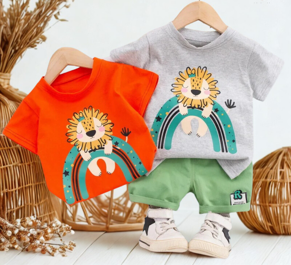 Sommarset för Pojkar 0–5 år – Lejontryckt T-shirt + Shorts i Andningsbart Bomull | WildSteps More For Mini