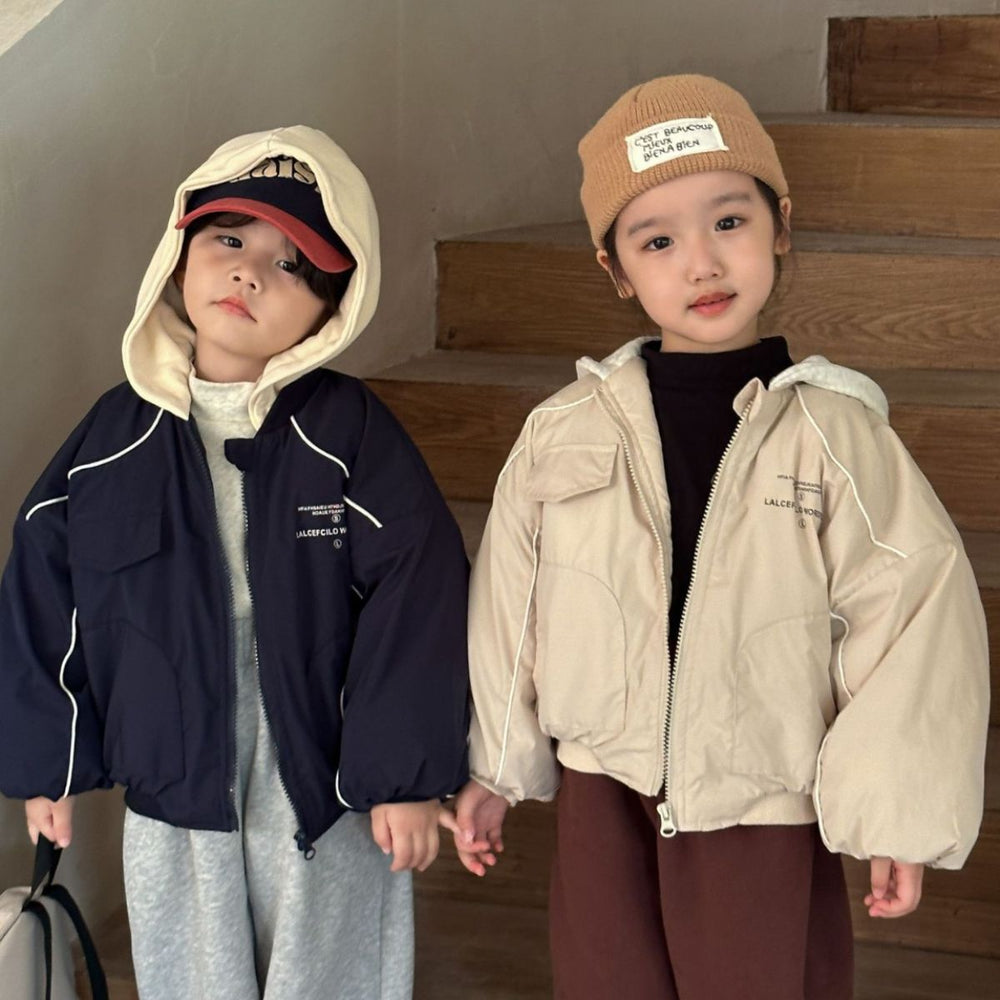 UrbanShield Windbreaker Jas Kind | Sportieve Kinderjas met Capuchon | 6m–10jr | Waterafstotend & Comfortabel | Meisjes More For Mini