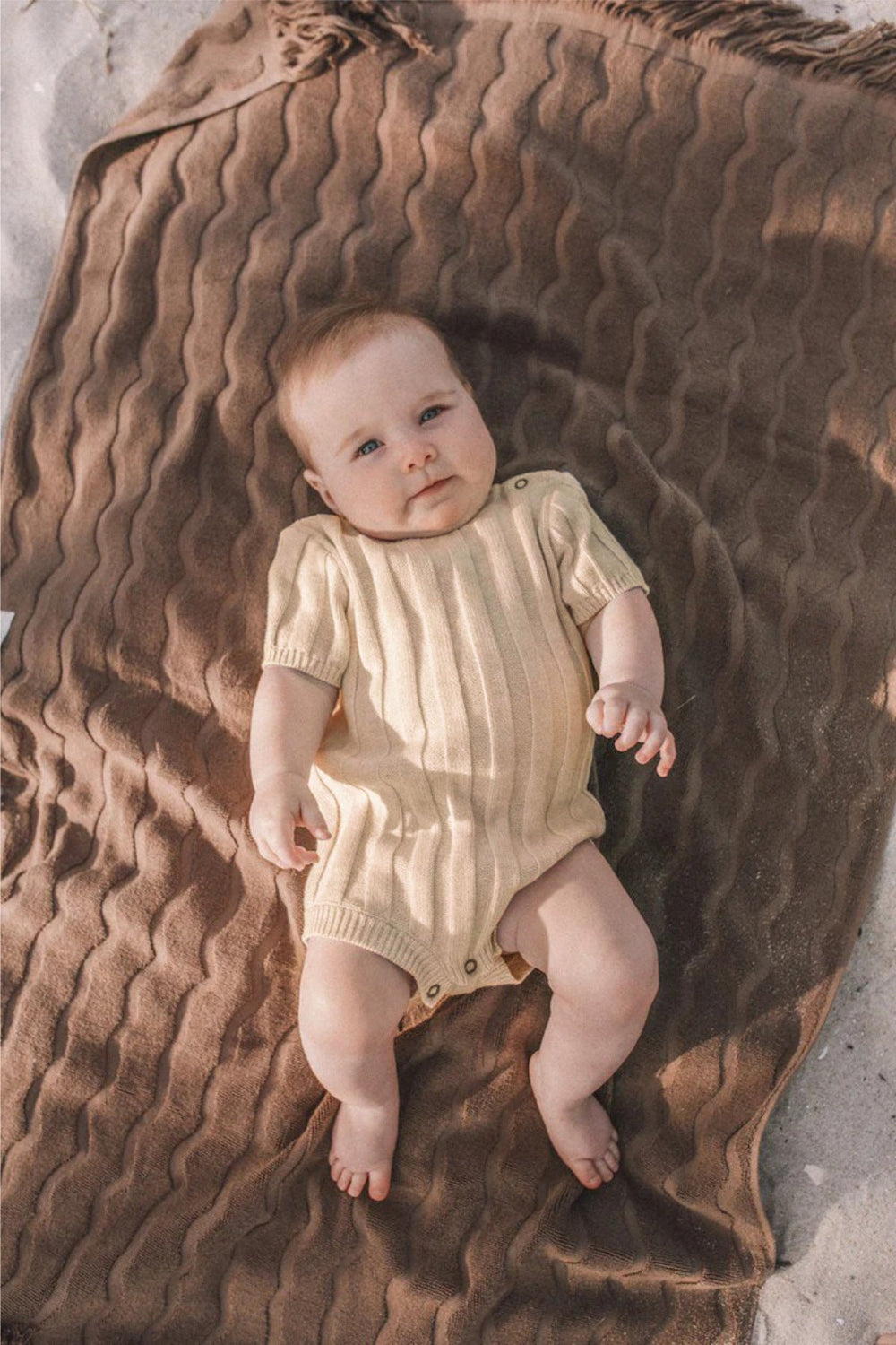 CozyNest Stickad babyromper 0–2 år | Mjuk bomullsblandning & ribbmönster | Bekväma babykläder More For Mini