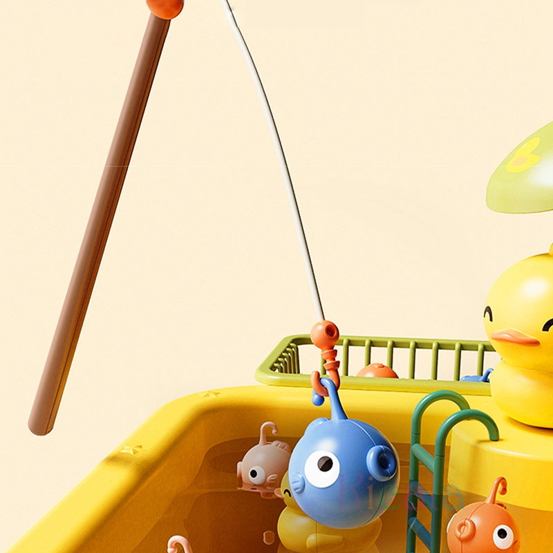 Splashy Duck Vattenset – Pedagogisk Vattenleksak med Fontän, Änder & Tillbehör | För Inomhus & Utomhus | Ålder 2–6 År More For Mini