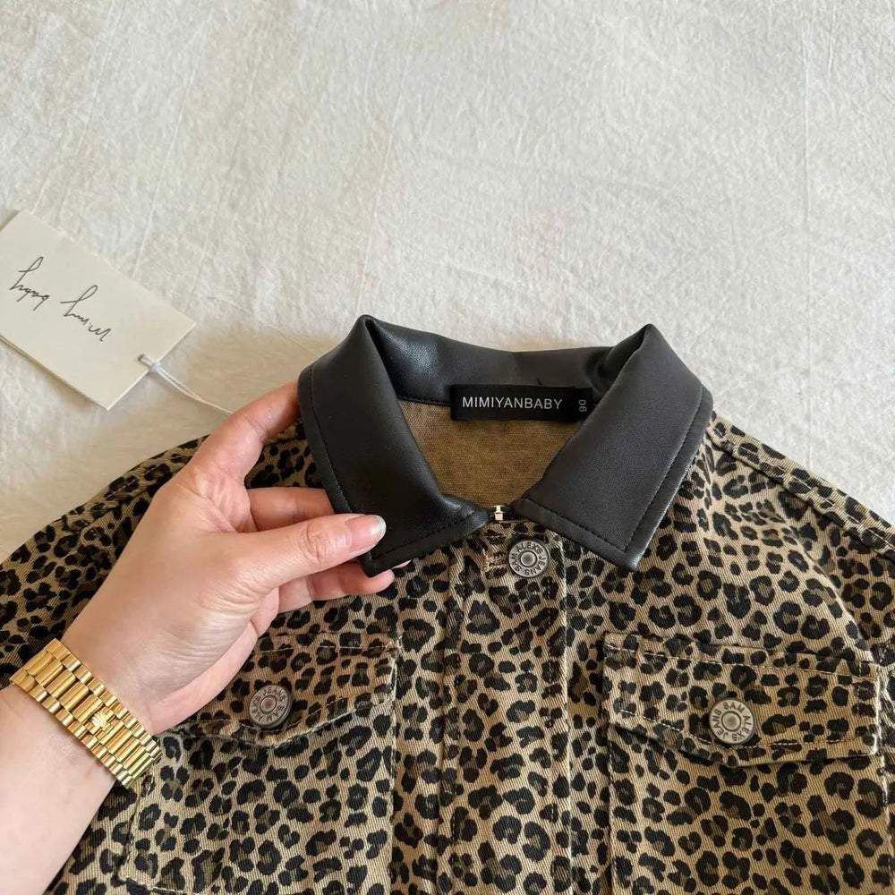 NAROO Leopard Barnjacka – Jacka med leopardmönster Unisex Bomull (0–8 år) More For Mini