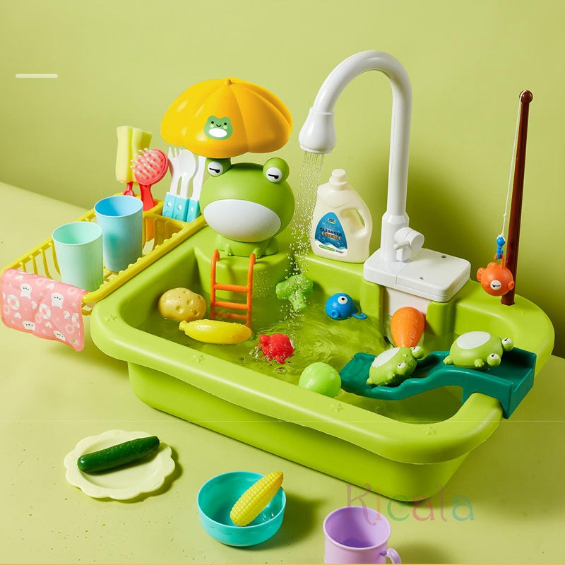 Splashy Duck Vattenset – Pedagogisk Vattenleksak med Fontän, Änder & Tillbehör | För Inomhus & Utomhus | Ålder 2–6 År More For Mini