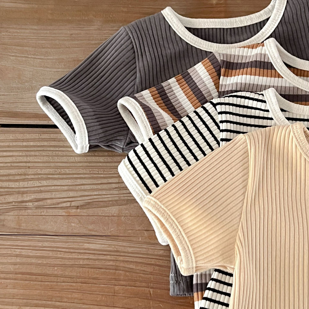 Unisex Baby Sommarset – 2-delat Ribbat Bomull T-shirt & Shorts | Nilo & Nox (0–3 år) More For Mini