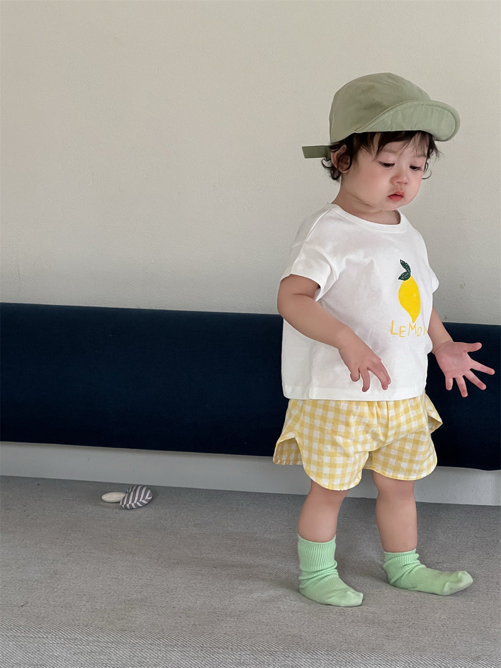 Petit Soleil Baby Sommarset – Citron-T-shirt + Gula Shorts – 100 % Bomull – 0–3 år – Mjuka Babykläder för Flicka/Pojke More For Mini