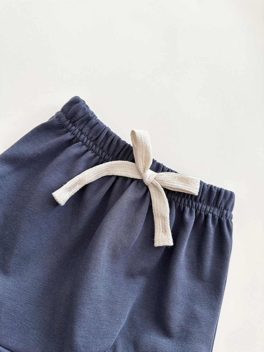 Sommarklädset T-shirt med Persika + Shorts Jogging – Little Pebble Set Unisex, Beige/Blå, Bomull, Storlek 0–3 år More For Mini