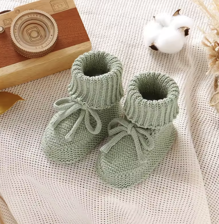 Stickade Babytossor – LittleLoom Unisex, Beige/Vit/Rosa/Grön, Storlek 0–2 År More For Mini
