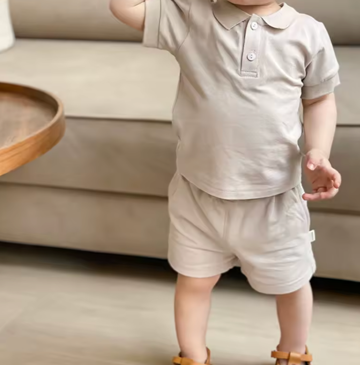 Sommerset med pikétröja och kortbyxor – Beau Pojkar, Blå/Beige/Grön, Bomull, Storlek 0–5 år More For Mini