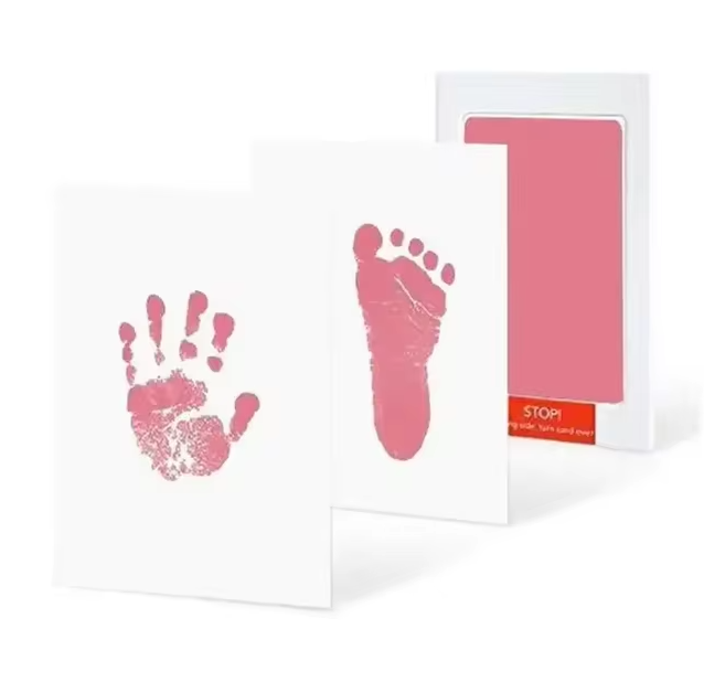 Inktvrije Hand- en Voetafdrukken Set voor Baby’s – Herinneringen zonder Rommel, Zwart/Blauw/Roze/Rood More For Mini