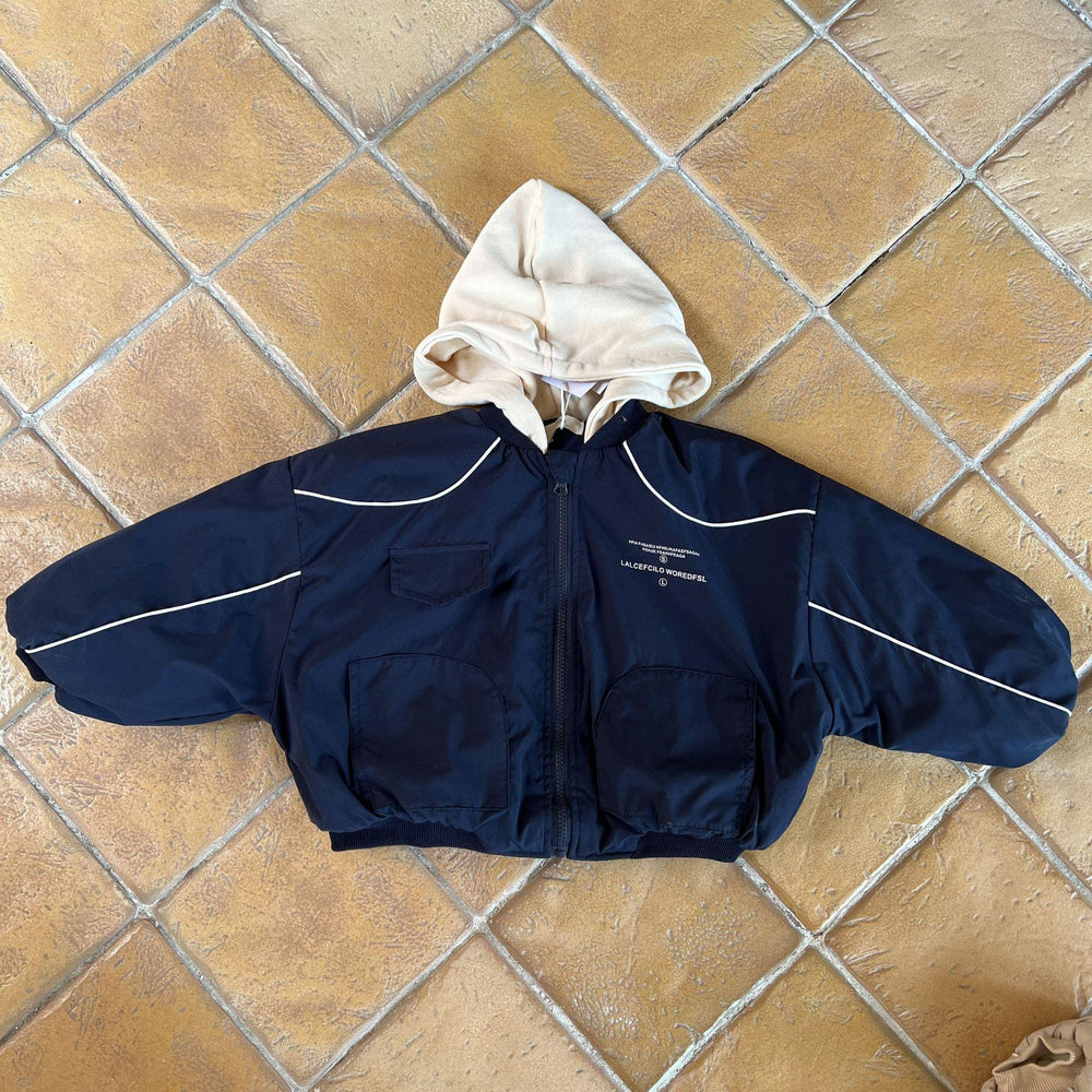 UrbanShield Windbreaker Jas Kind | Sportieve Kinderjas met Capuchon | 6m–10jr | Waterafstotend & Comfortabel | Meisjes More For Mini