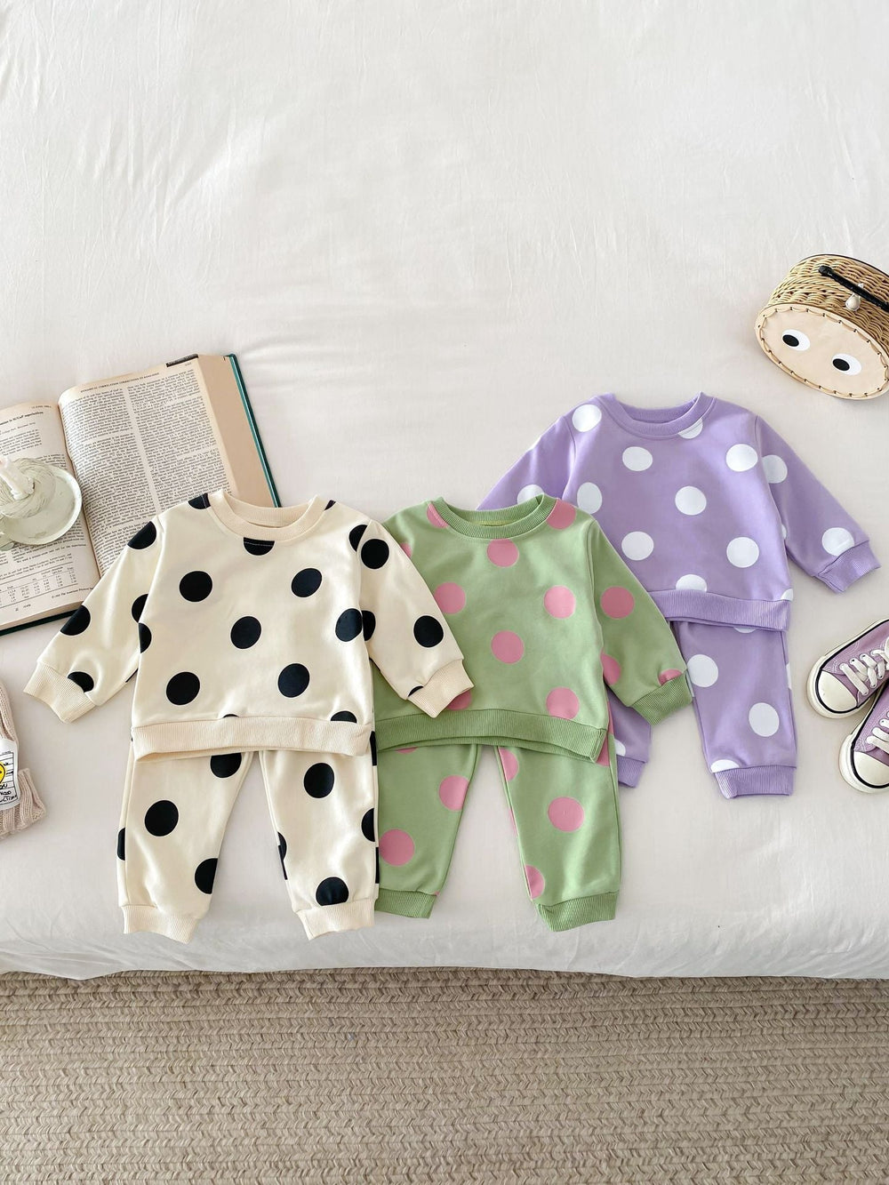 Träningsdräkt med prickar – DottyDays Flickor, Lila/Beige/Grön, Bomull, Storlek 0–4 år More For Mini
