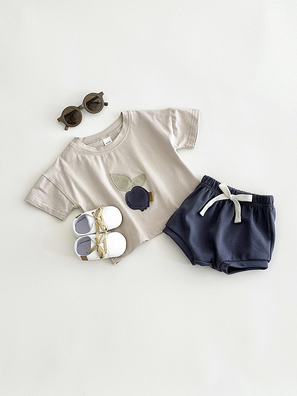 Sommarklädset T-shirt med Persika + Shorts Jogging – Little Pebble Set Unisex, Beige/Blå, Bomull, Storlek 0–3 år More For Mini