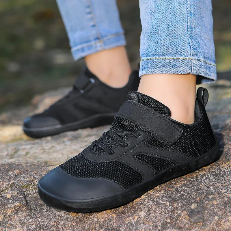 Barfota Barnskor Halkfri – Flexibla för Naturlig Rörelse | 25-36 More For Mini