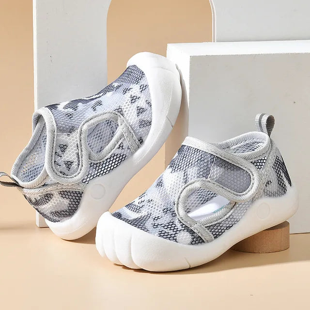 Babysandal för Första Stegen – Andas, Lättvikt & Halksäker | LittleSteps® More For Mini