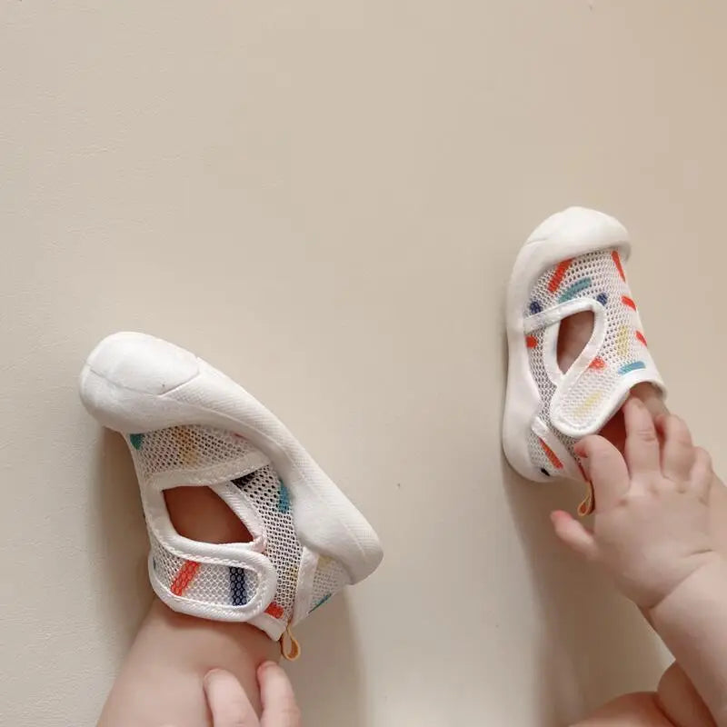Babysandal för Första Stegen – Andas, Lättvikt & Halksäker | LittleSteps® More For Mini