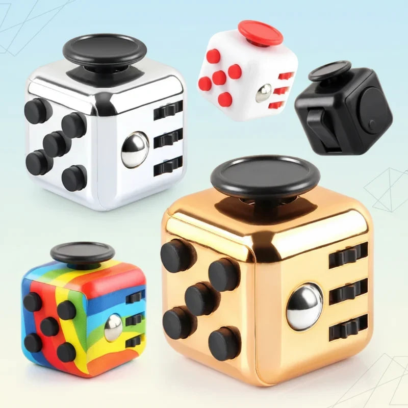 Fidget cube med 6 taktila sidor – tysta klickknappar, stålkula, fickformat | fidgetkub