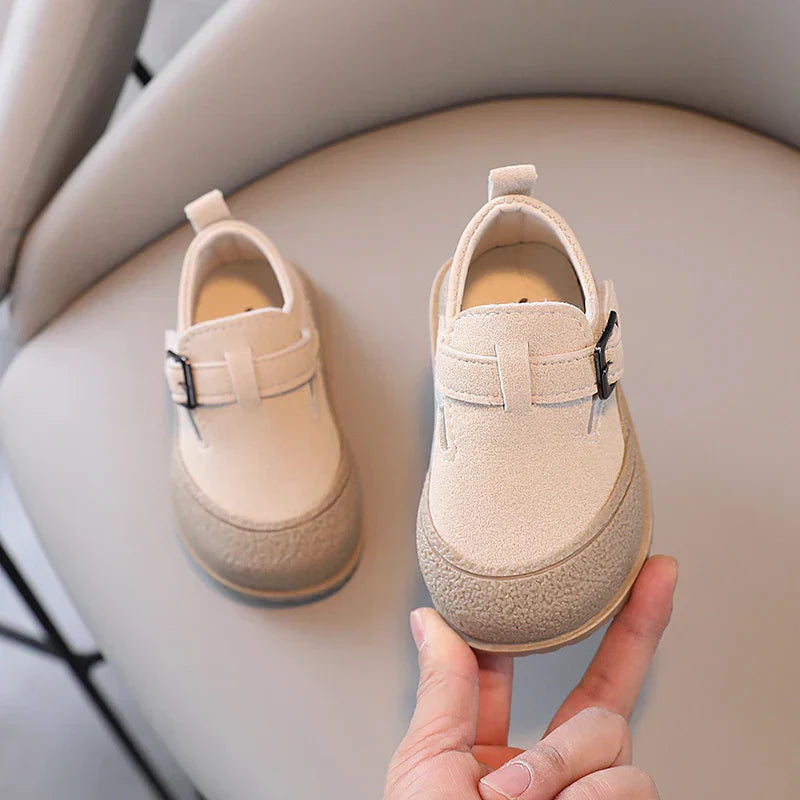 Babyskor Halksäkra & Andas – Retro Babyskor 0–12 Månader | Komfort & Stil för Första Stegen More For Mini