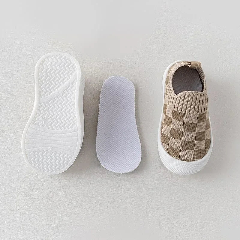 ToddlySteps Slip-on Skor för Småbarn – Halksäkra, Andningsbara & Lätta att Ta På | Perfekta för Första Stegen More For Mini