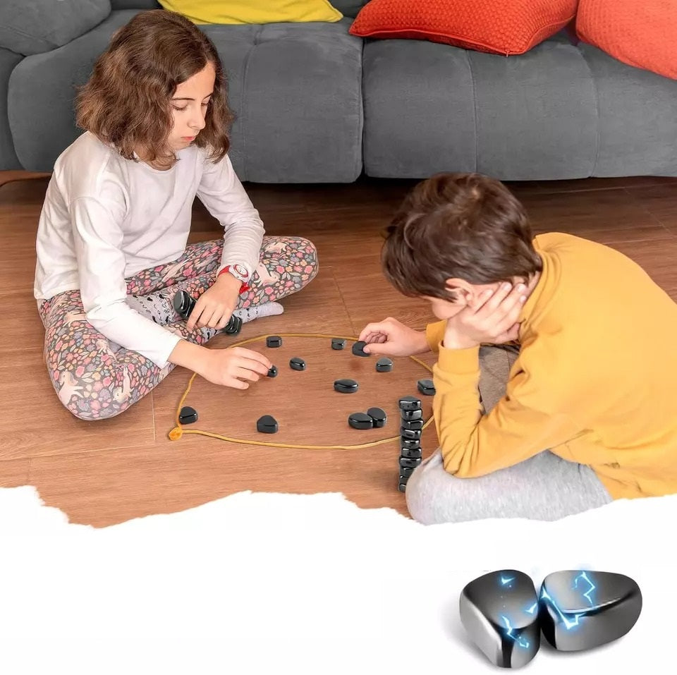 Magnetiskt Brädspel för Barn & Familjer – Strategiskt Spel från 6 År | Kompakt & Hållbart More For Mini